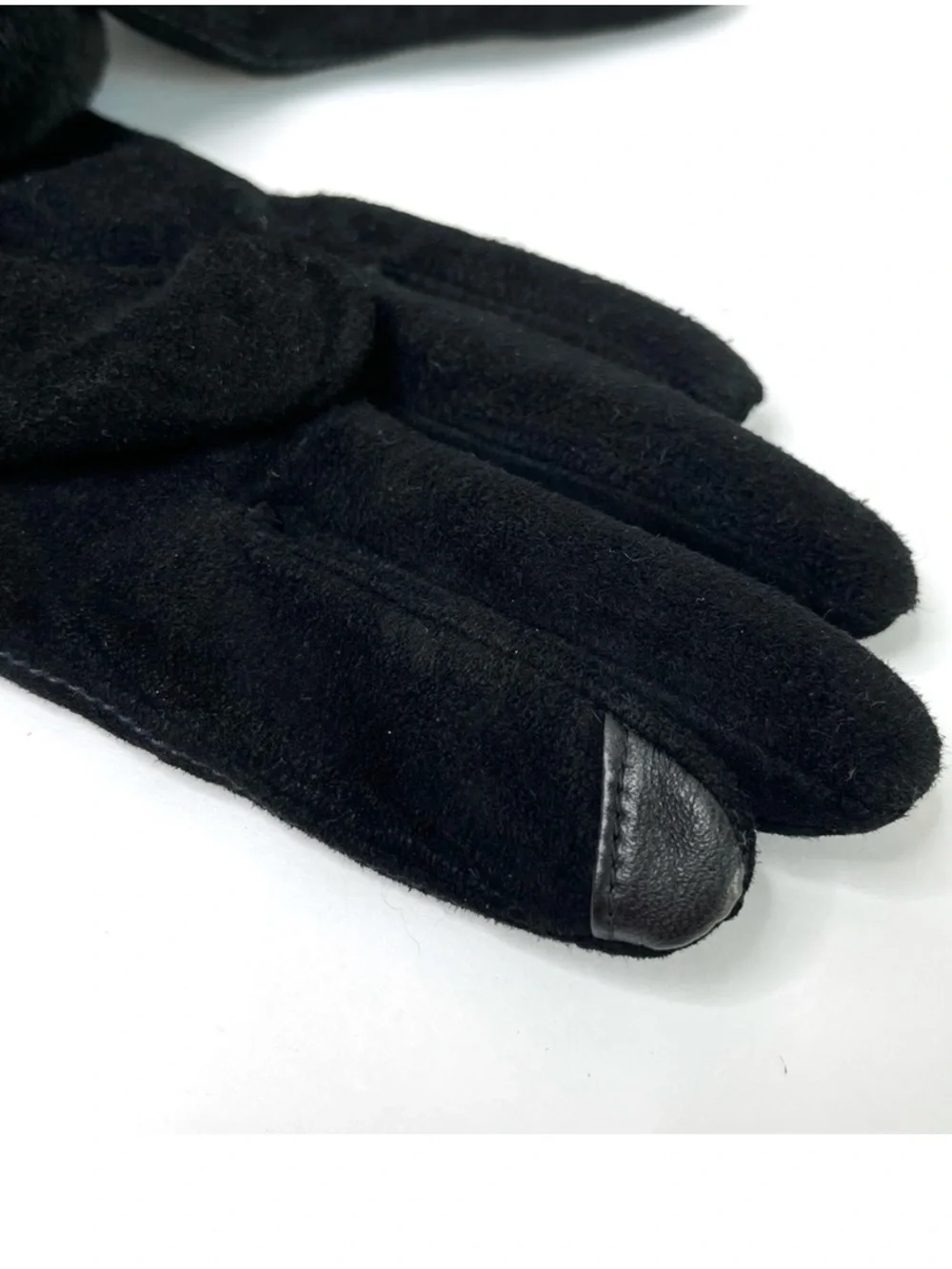 UGG Genuine Shearling Trim Suede Tech Tips Gloves Black NEW With Tag Size M